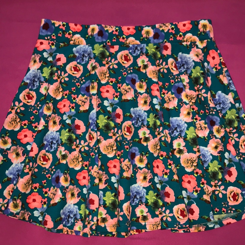 Seduction Floral Skater Skirt: small to medium